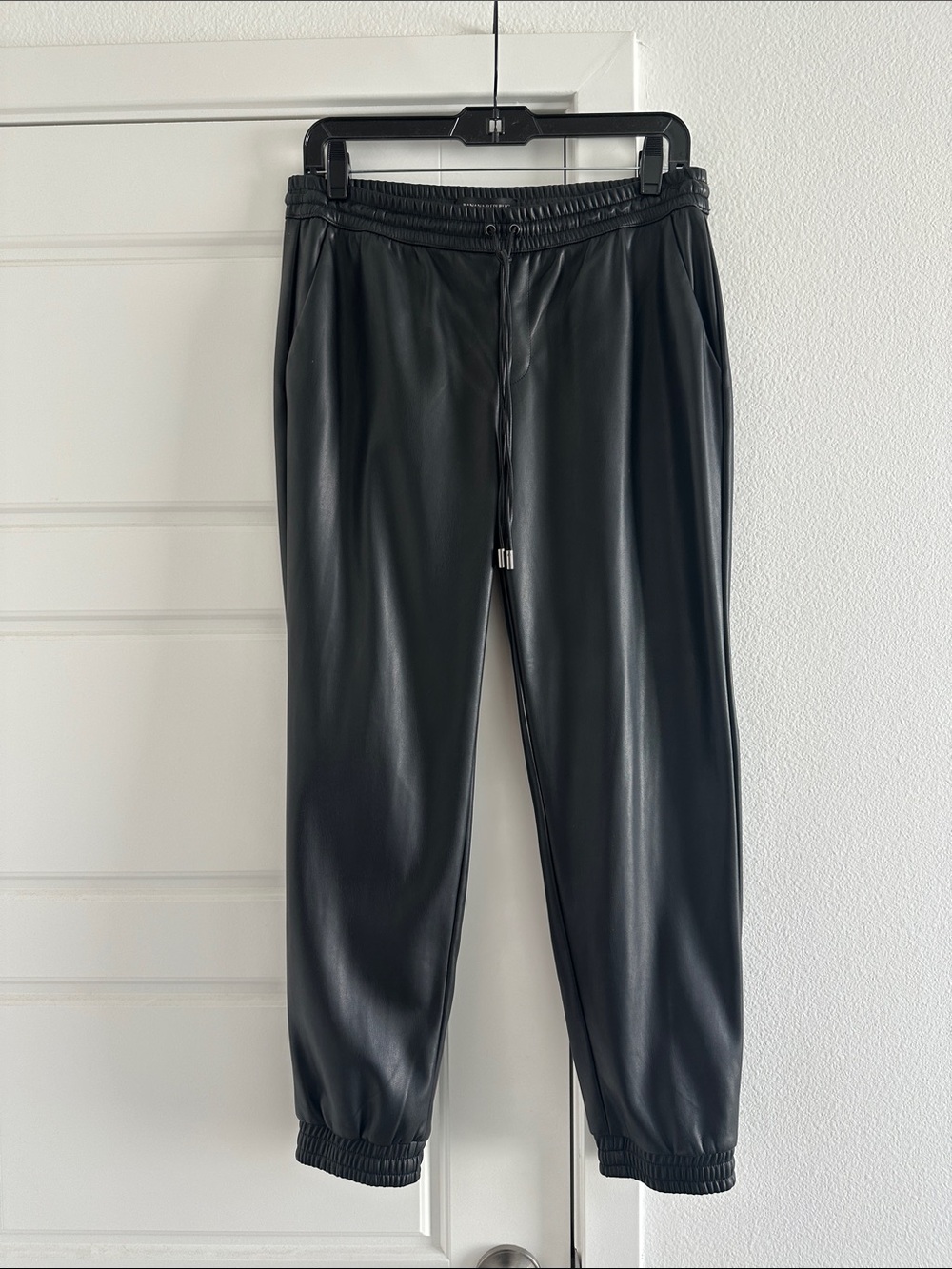NWOT Banana Republic Black Faux Leather Jogger Sweatpants Small